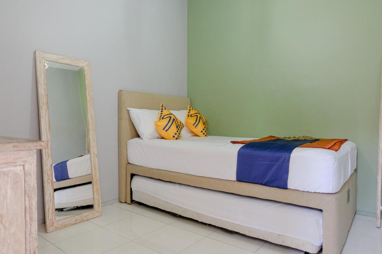 Spot On 1712 Griya Shanta Residence Malang Zewnętrze zdjęcie
